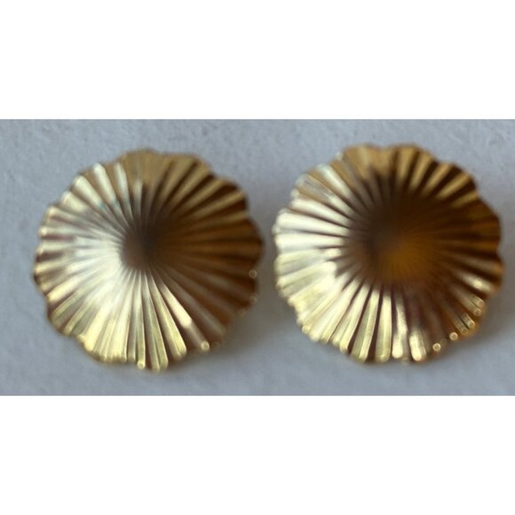 Mixed/Random Lot of 5 Gold Tone Fashion Earrings (See Photos & Description) - Picture 6 of 13